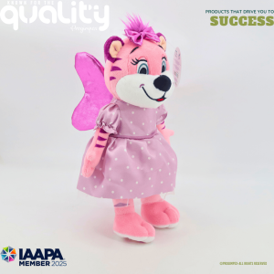 Progimpex staat voor CE EN 71 veilige en duurzame pluche knuffels. Progimpex produceerde deze prachtige tijger princess voor een gekend vakantiepark.