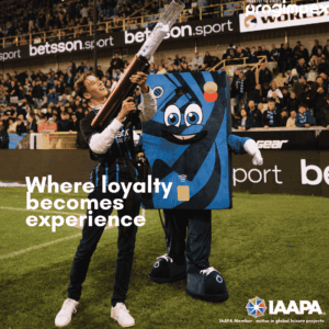 Progimpex, Maatwerk mascottepakken voor bedrijven, sportclubs, zwembaden, merken, producten. Club Pay - Club Brugge - Payman. Photo Credit: Club Brugge